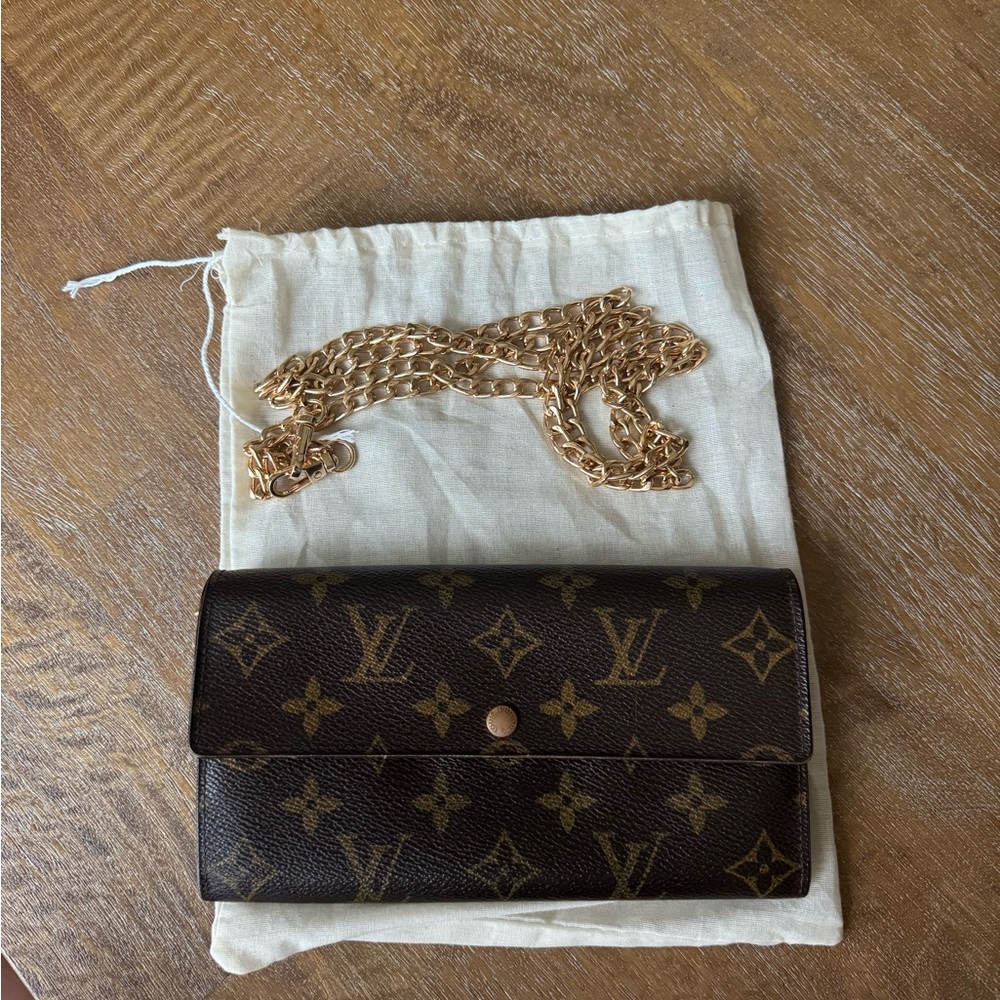 Sarah Louis Vuitton Monogram Wallet